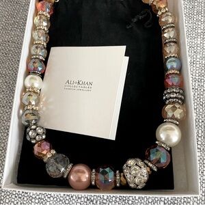 Super shiny Ali Khan collectable rhinestones necklace